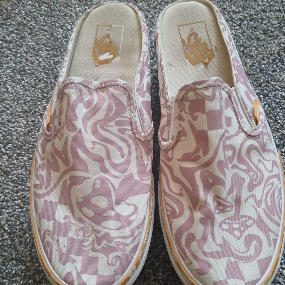 VANS PLATFORM MULES 8.5